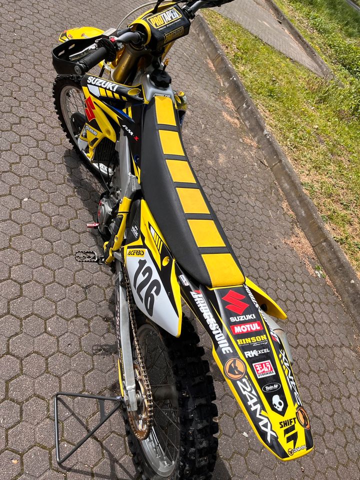 Suzuki RMZ 450 ( no Ktm Husqvarna Yamaha Kawasaki ) in Neuenhagen