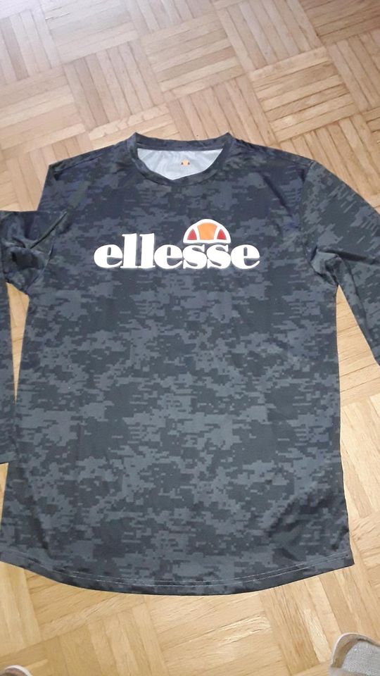 Ellesse Langarmshirt M in Ibbenbüren