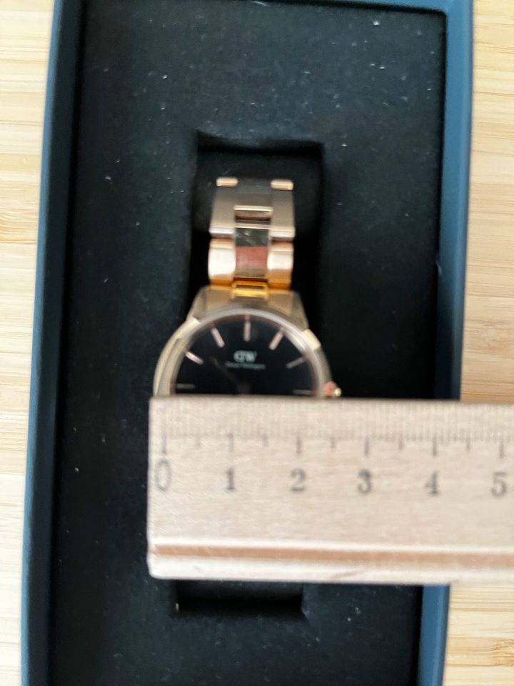 Daniel Wellington M28MRB04 24mm gold Damenuhr Armbanduhr in Kamen