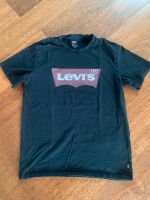 LEVI‘S Basic T-Shirt, Gr. S Marburg - Wehrda Vorschau