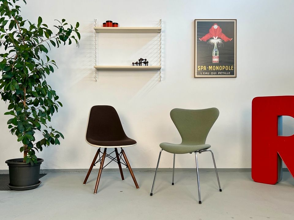 SUCHE: Vitra, Thonet, Fritz Hansen, Arne Jacobsen, Louis Poulsen in Duisburg