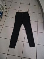 Damen Hose von H&M Gr 29 super skinny 38 Jeans Nordrhein-Westfalen - Siegburg Vorschau