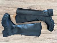 Schwarze Stiefel/Boots mit dicker Sohle Nordrhein-Westfalen - Castrop-Rauxel Vorschau