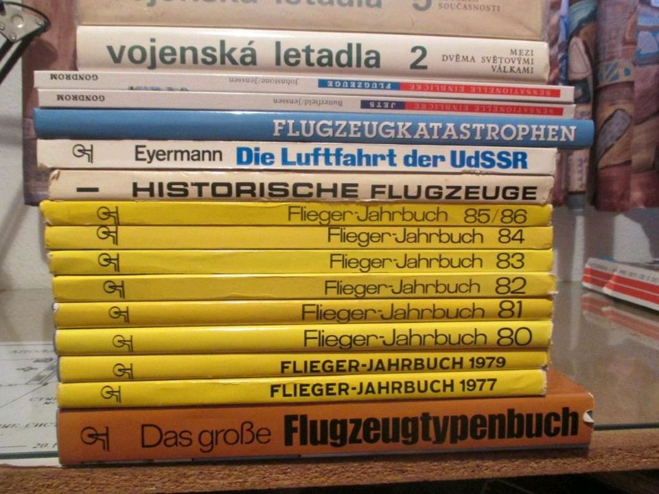 ältere Bücher z.b. Krieg, Flieger etc in Plauen