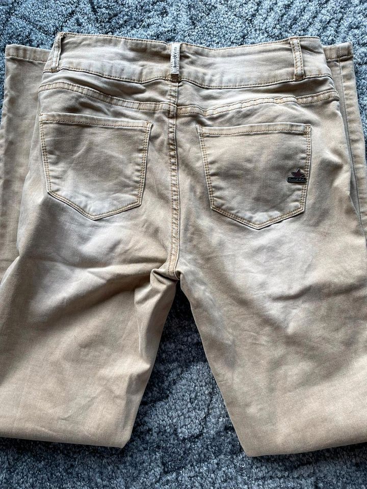 Jeans Hose beige in Meinersen