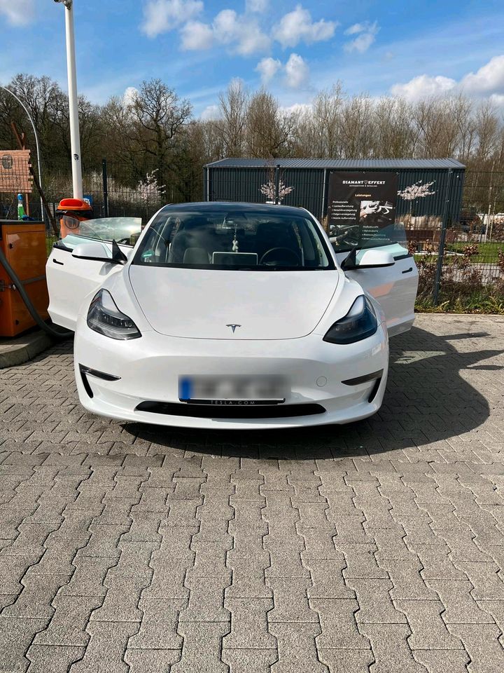 Tesla Model 3 Long Range in Nordkirchen