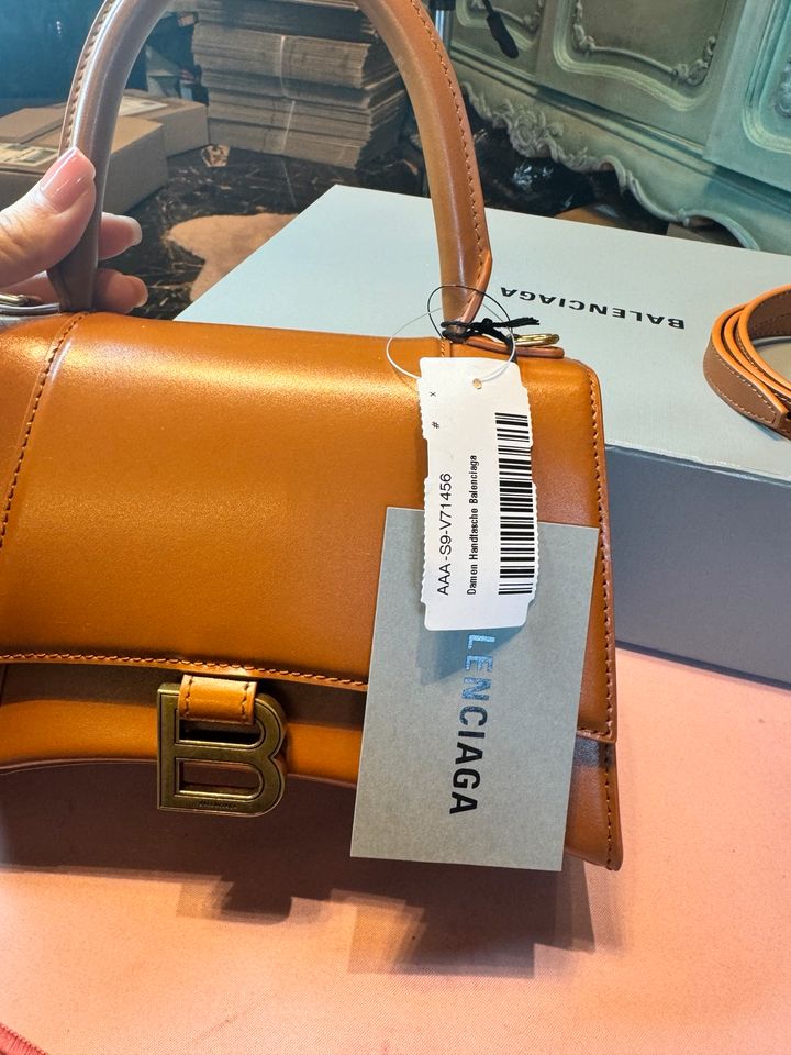 Balenciaga Tasche und Gürtel size 85cm in Nürnberg (Mittelfr)