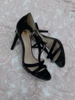 Buffalo Sandalen High Heels Gr. 39. Schwsrz/Lack. NEU. Nordrhein-Westfalen - Oer-Erkenschwick Vorschau