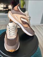 ZARA Sneaker – Gr. 42 – Tabakbraun – Neu Baden-Württemberg - Burgrieden Vorschau