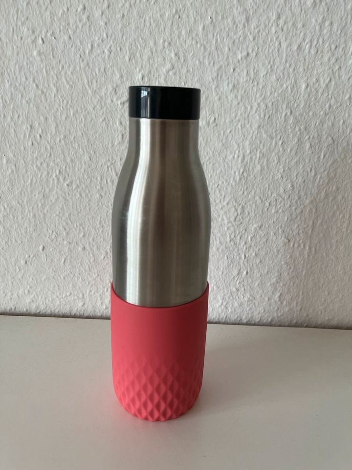 Emsa N31108 Bludrop Sleeve Trinkflasche 500ml 0,5l Edelstahl in West -  Unterliederbach | eBay Kleinanzeigen ist jetzt Kleinanzeigen