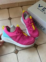 Venice Turnschuhe Gr 35 Sneaker neu Schleswig-Holstein - Hennstedt Vorschau