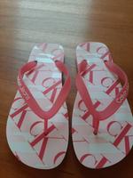 Calvin Klein Zehentrenner Flip Flops Gr. 40 pink rosa weiss Hessen - Witzenhausen Vorschau