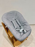 Stokke, Tripp Trapp Newborn Set, Farbe grau, sehr guter Zustand München - Thalk.Obersendl.-Forsten-Fürstenr.-Solln Vorschau