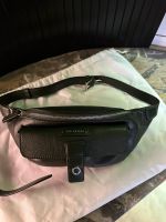 THE BRIDGE Biagio Belt Bag Gürteltasche dunkelgrün NEU Nürnberg (Mittelfr) - Südoststadt Vorschau