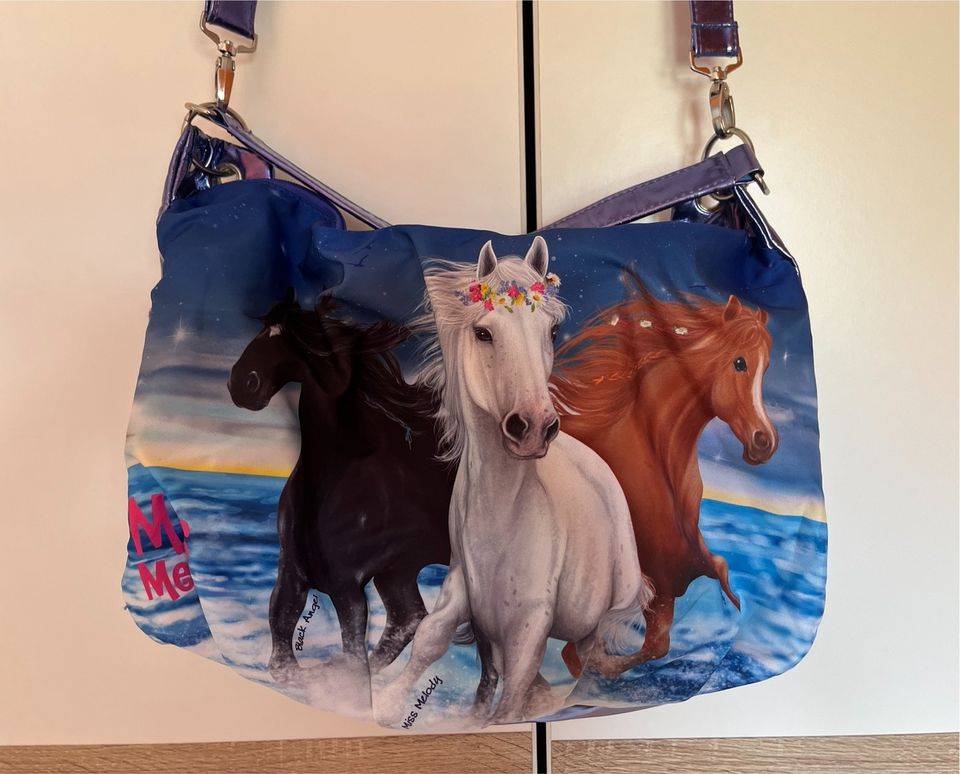 Miss Melody Umhängetasche, Tasche blau Pferde in Bad Oldesloe