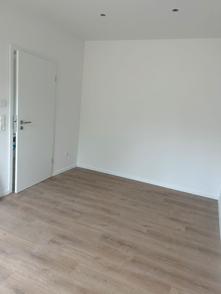 3x verfügbar: Neubau 2-Zimmer-Wohnung mit Balkon oder Terrasse in Quakenbrück