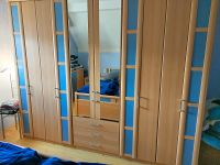 Schlafzimmer komplett mit Schrank Bett 2* Nachtisch Kommode Rheinland-Pfalz - Gimbsheim Vorschau