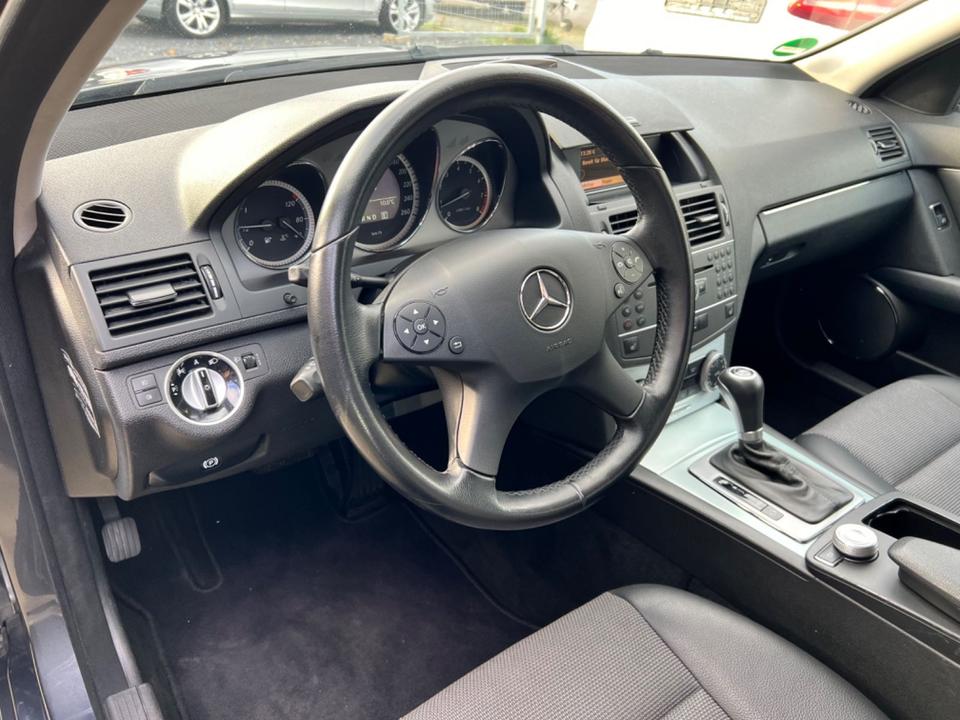 Mercedes-Benz C 200 C -Klasse T-Modell C 200 T CGI  AVANTGARD in Dormagen