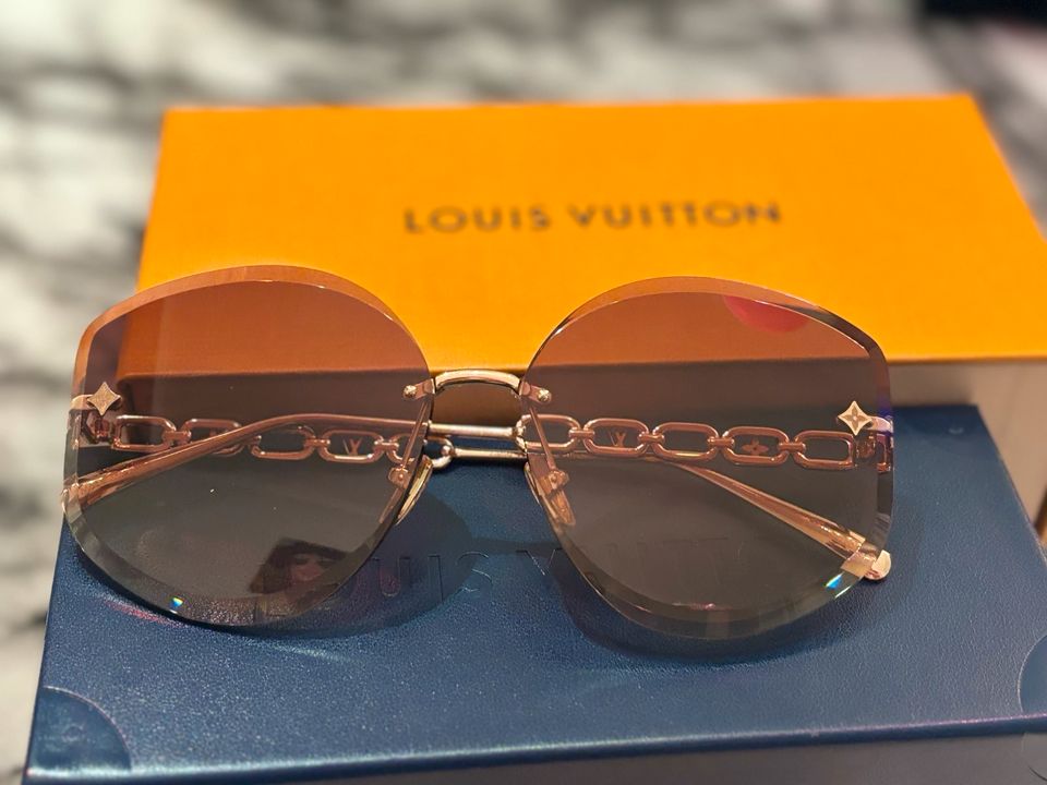Louis Vuitton Sonnenbrille Z1859U in Kamen