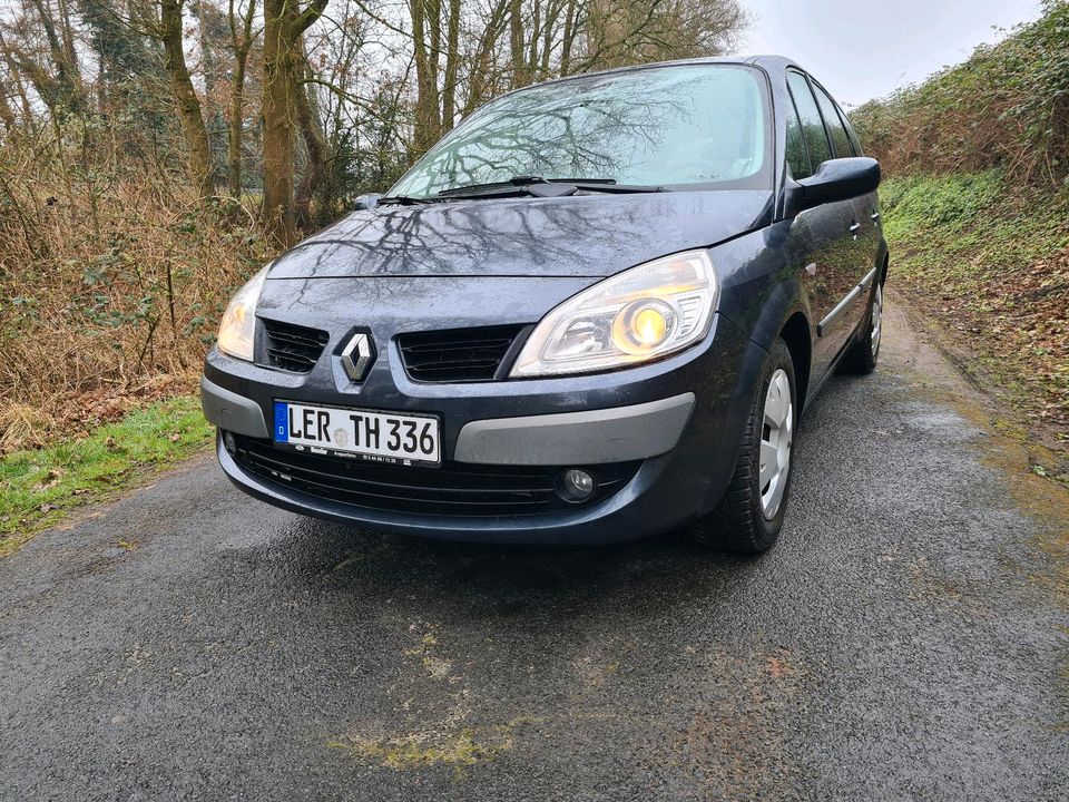 Renault Scenic, TÜV 03.2026 in Leer (Ostfriesland)