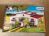 schleich 42344 HORSE CLUB Reiterhof mit Reiterin und Pferden Niedersachsen - Bodenwerder Vorschau