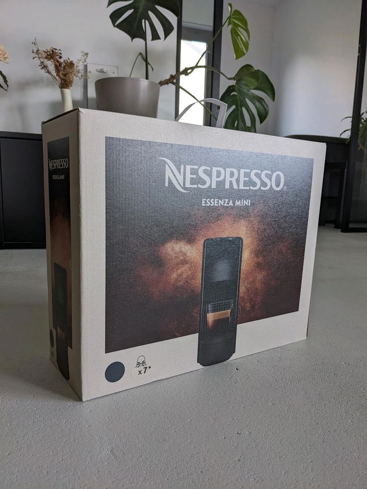 Nespresso Maschine Essenza Mini NEU + OVP (April 2024) in Wolfsburg