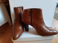 Minelli Stiefelette braun, Gr. 37. Absatz 8,5 cm, super Zustand Berlin - Tempelhof Vorschau