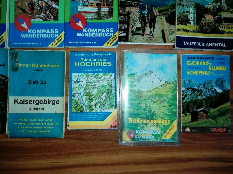 18 Alte Wanderkarten Wanderbücher Oberbayern Südtirol Österreich in Hausham