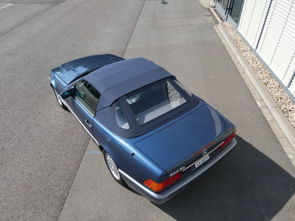 Mercedes - Benz 500 SL R129 in Düsseldorf