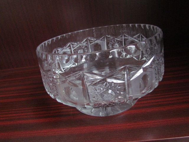 verschiedene Schleuderstern Kristall Glas Vase Schale Schüssel in Baunatal