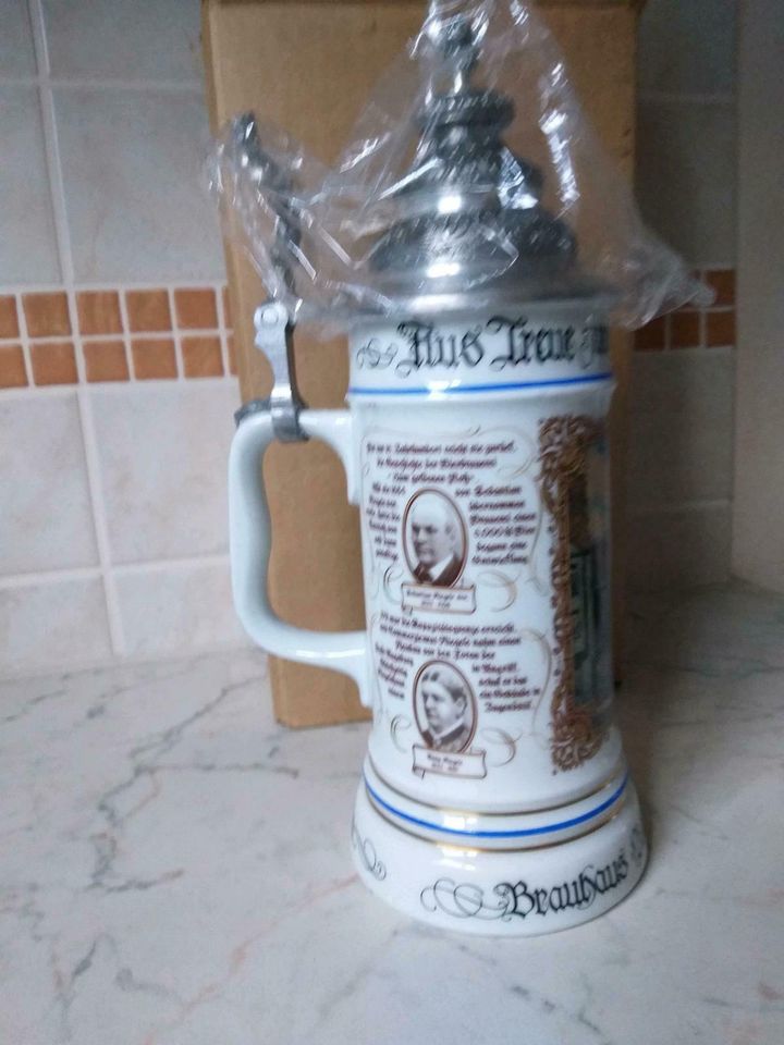 Bierkrug Brauhaus Riegele Augsburg mit Zinndeckel ca. 1995 in Bayern