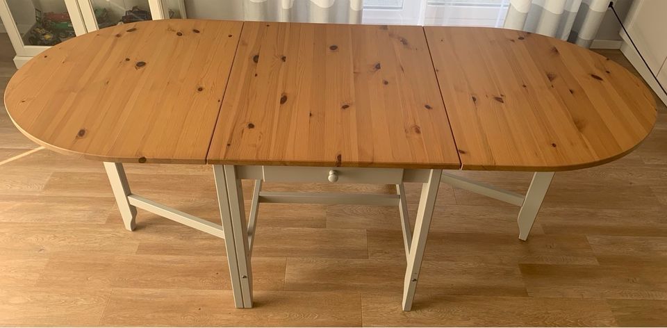 Ikea Gamleby inkl. 6 Stühle in Meddewade