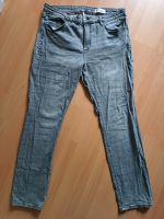 S.Oliver graue Jeans Damen Gr 44 Leipzig - Dölitz-Dösen Vorschau