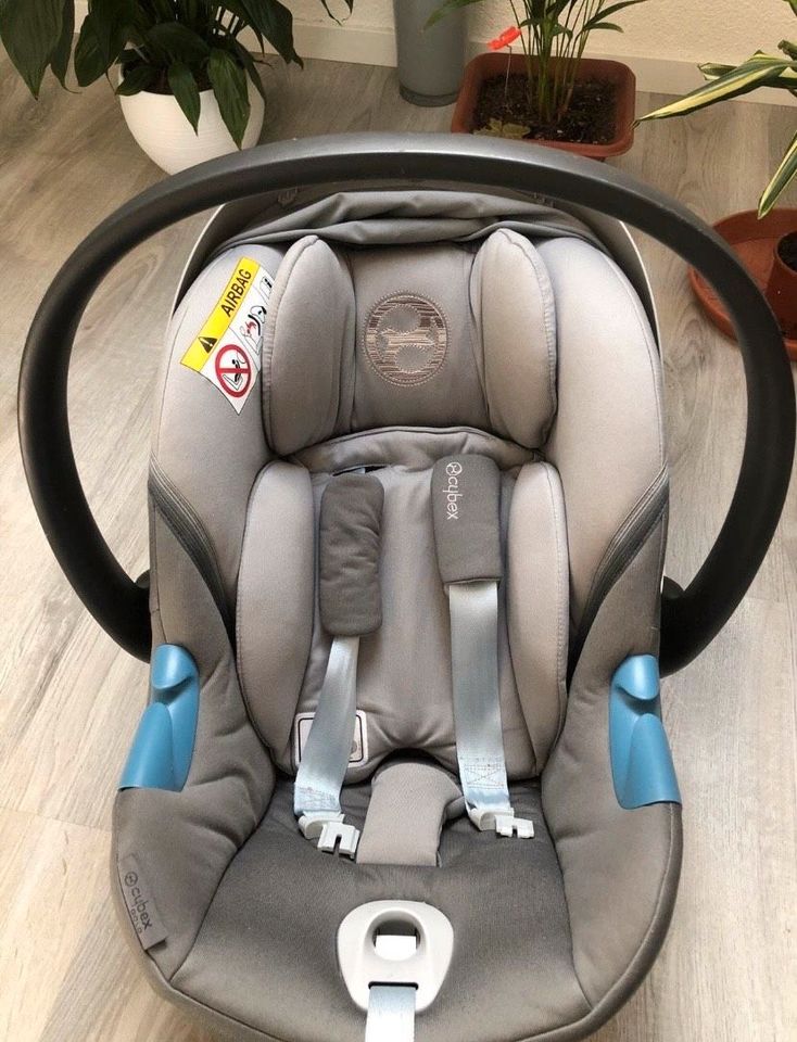 Cybex Aton m i-size babyschale in Vrees