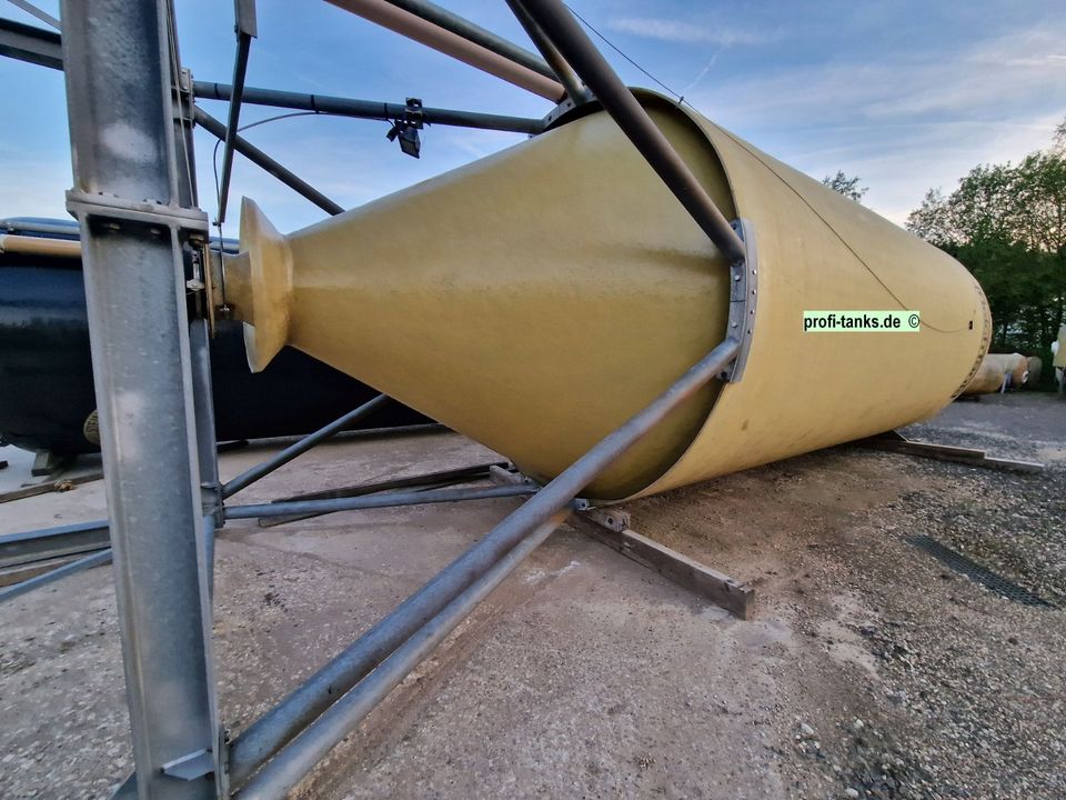 P404 gebrauchtes 50.000 L Futtersilo Salzsilo Unterfahrgestell in Hillesheim (Eifel)