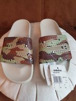 Original adidas Adiletten - NEU! - Gr. 42 - Farbe: Desert Camou Mitte - Wedding Vorschau