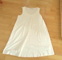 Neues weißliches Kleid Sommerkleid oben Häckelmuster o Arm bpc L Kr. München - Neubiberg Vorschau