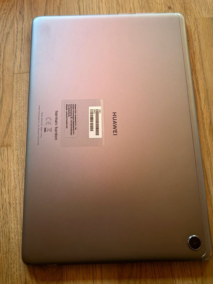 Huawei MediaPad M5 lite in Balve