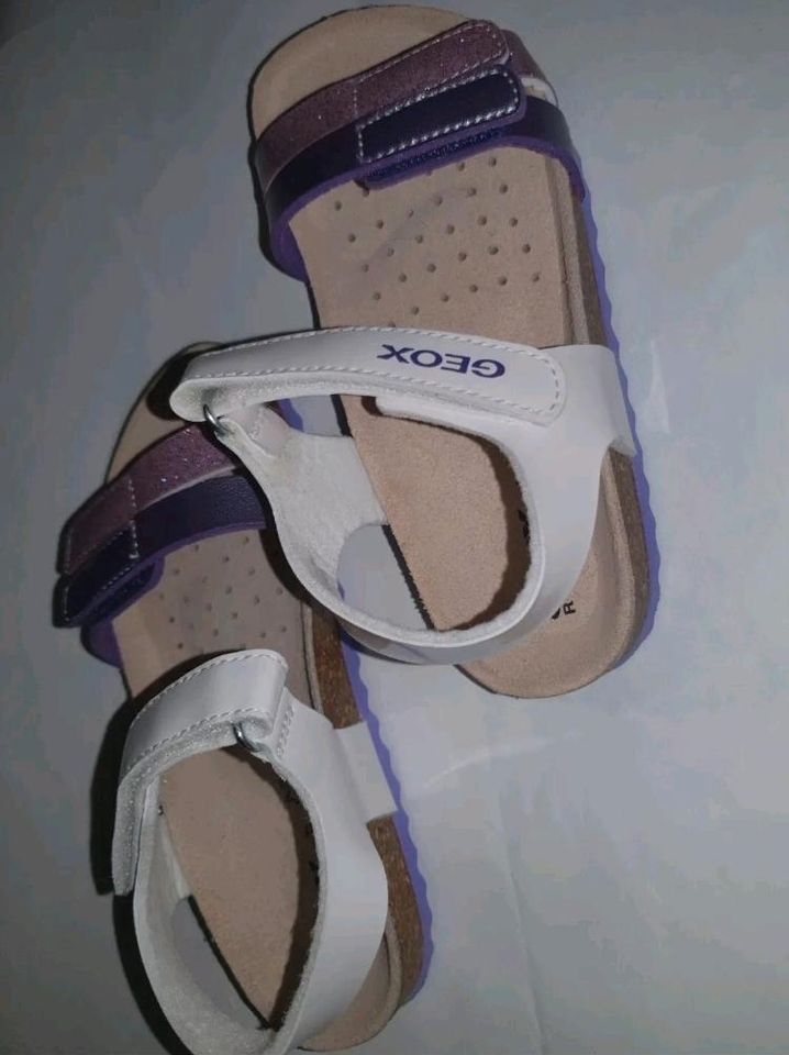 GEOX Sandale *J028LB 00B *Lila Rose Sandalen Gr.27 *o. OVP Neu in Illingen