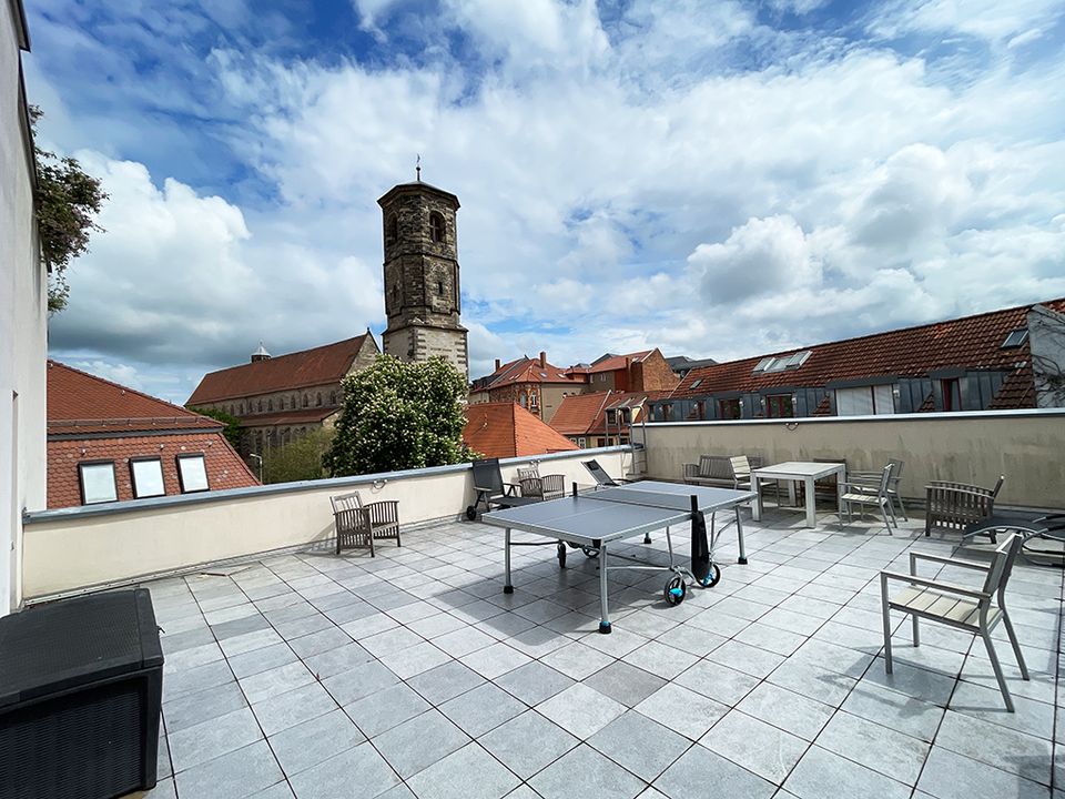 Schicke Stadtwohnung mit Dachterrasse und Balkon in Erfurt