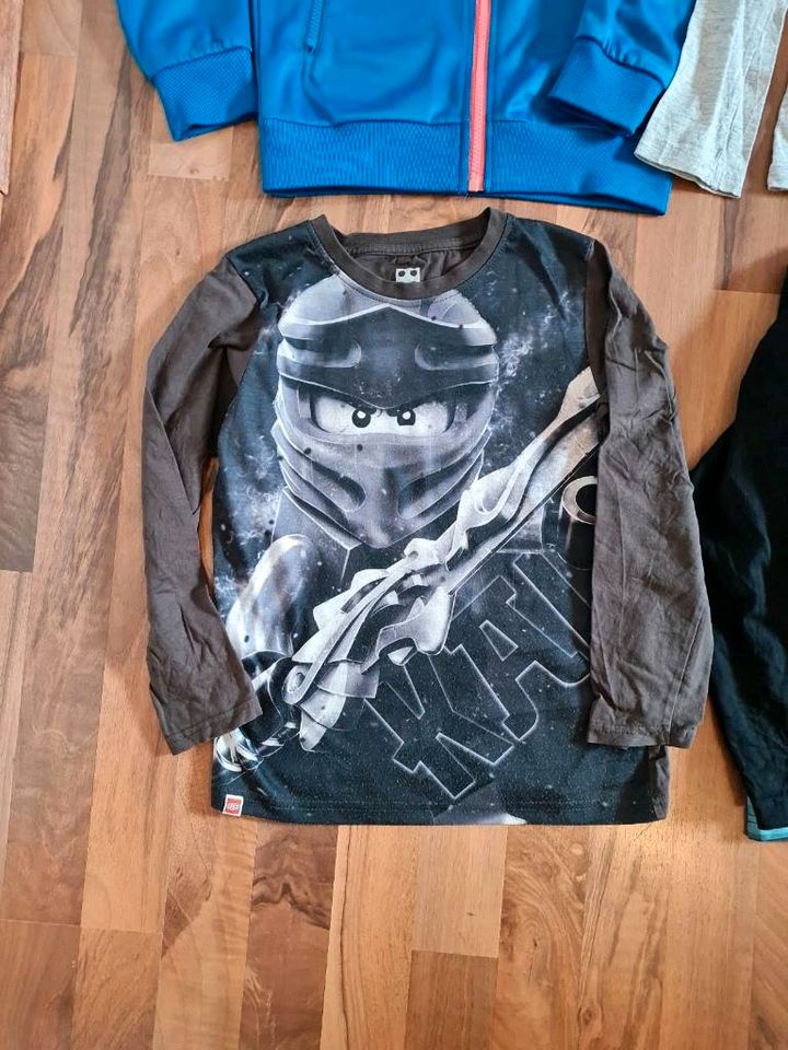 3 Langarmshirts 1 Sportjacke lego wear ninjago gr 122 128 in Taunusstein