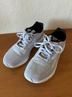 Fliederfarbene Laufschuhe Sneaker von Reebok Größe 38 Berlin - Steglitz Vorschau