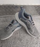 Nike Sneaker Mesh Silber * Nike Gr 41 Baden-Württemberg - Konstanz Vorschau