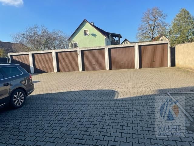 PREISSTURZ! Kapitalanleger aufgepasst!!! Vermietete 3-R-Whg mit Balkon u.Garage im 1.OG zu verkauf. in Großthiemig