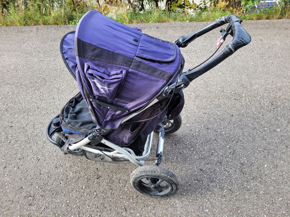 ZU VERSCHENKEN TFK Joggster x Kinderwagen mit Babywanne Zubehör in Riezlern