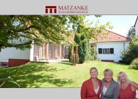 PROVISIONSFREI: Großes Einfamilienhaus im Landhausstil mit 2 Garagen und schönem Garten Hessen - Limeshain Vorschau