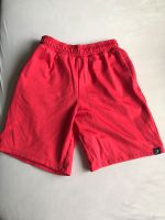 Gymshark rote Shorts mit Reißverschlüssen Hessen - Darmstadt Vorschau