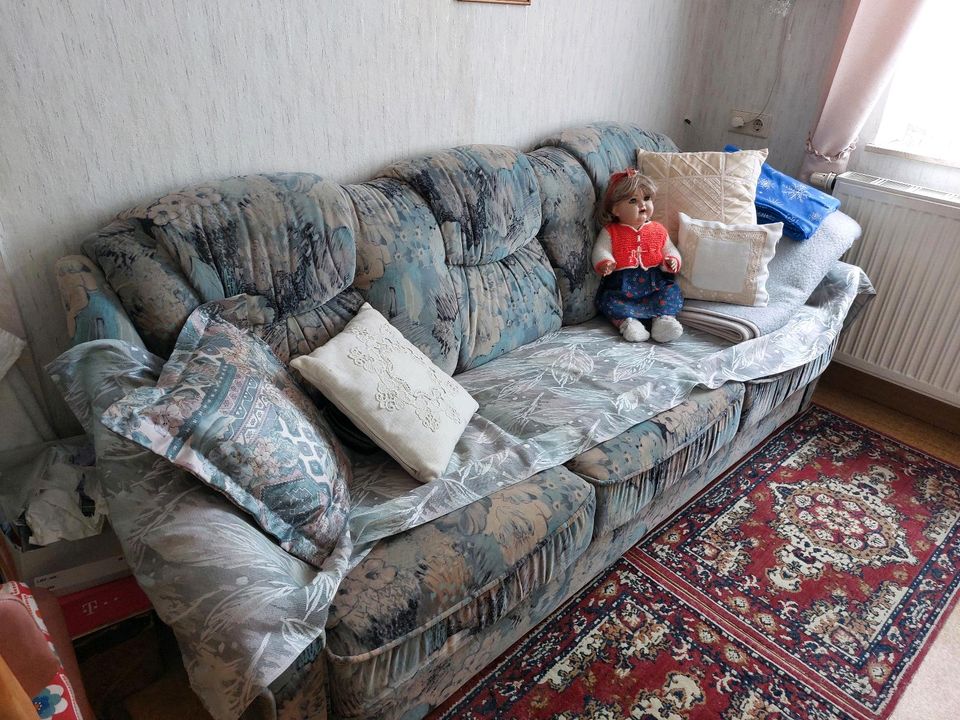 Sofa, Schlafcouch, Ausziehbar in Thalheim/Erzgebirge