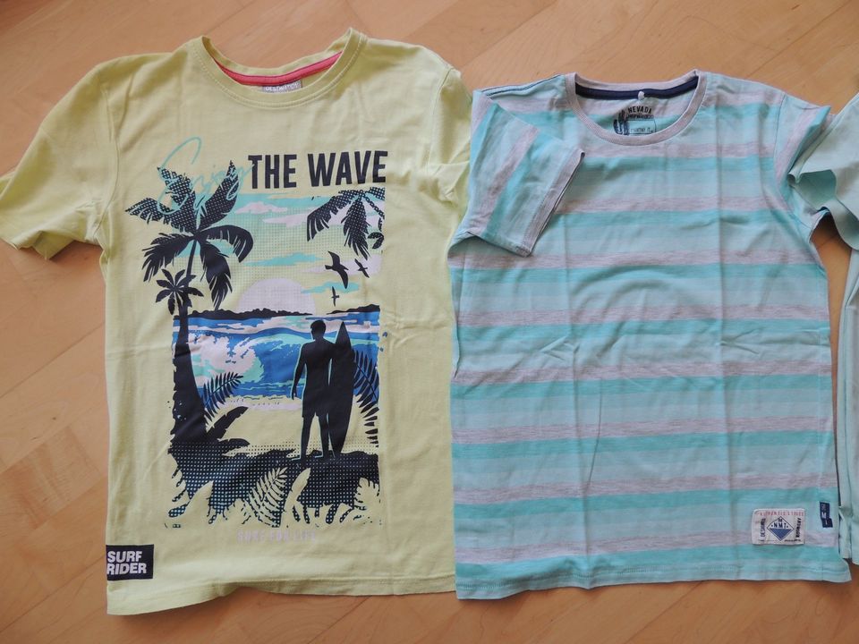 14x T-Shirts H&M Jungen Gr. 146/152 in Neuhausen