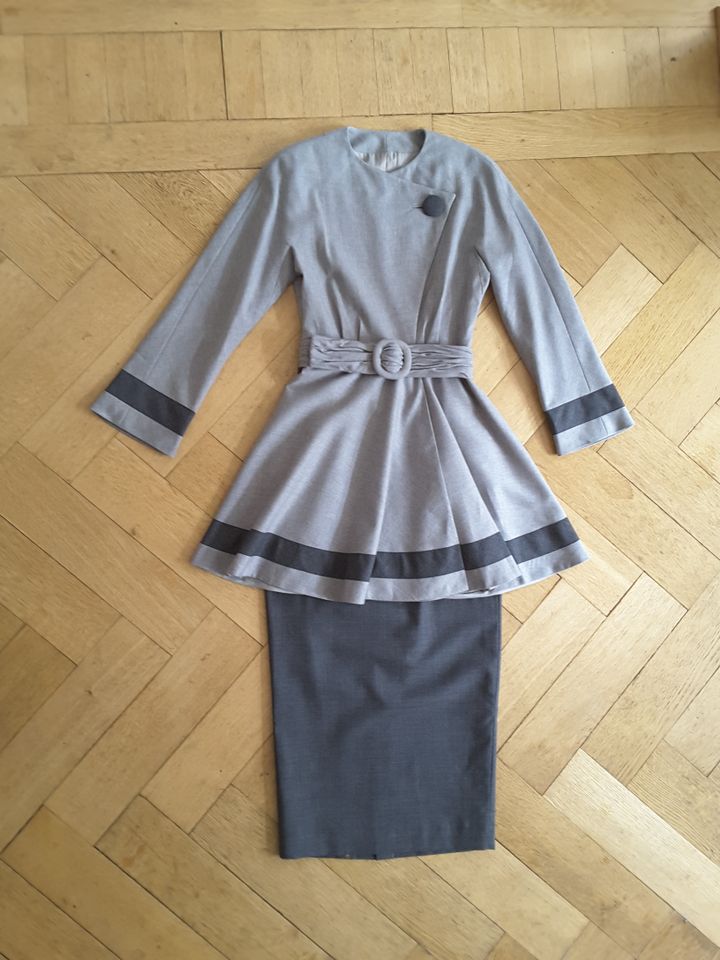 Chanel Kleid Rock Kostüm altes Vorbild v Dior Meisterarbeit DIY in München